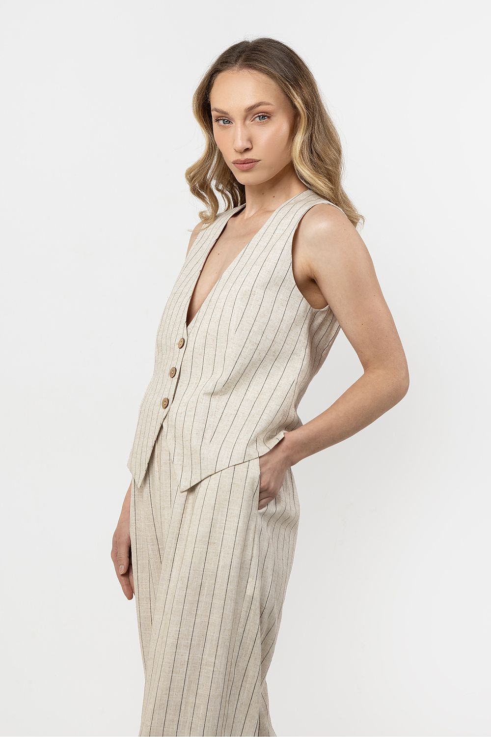 Women Suit Vest - Breathable - Sleeveless Beige