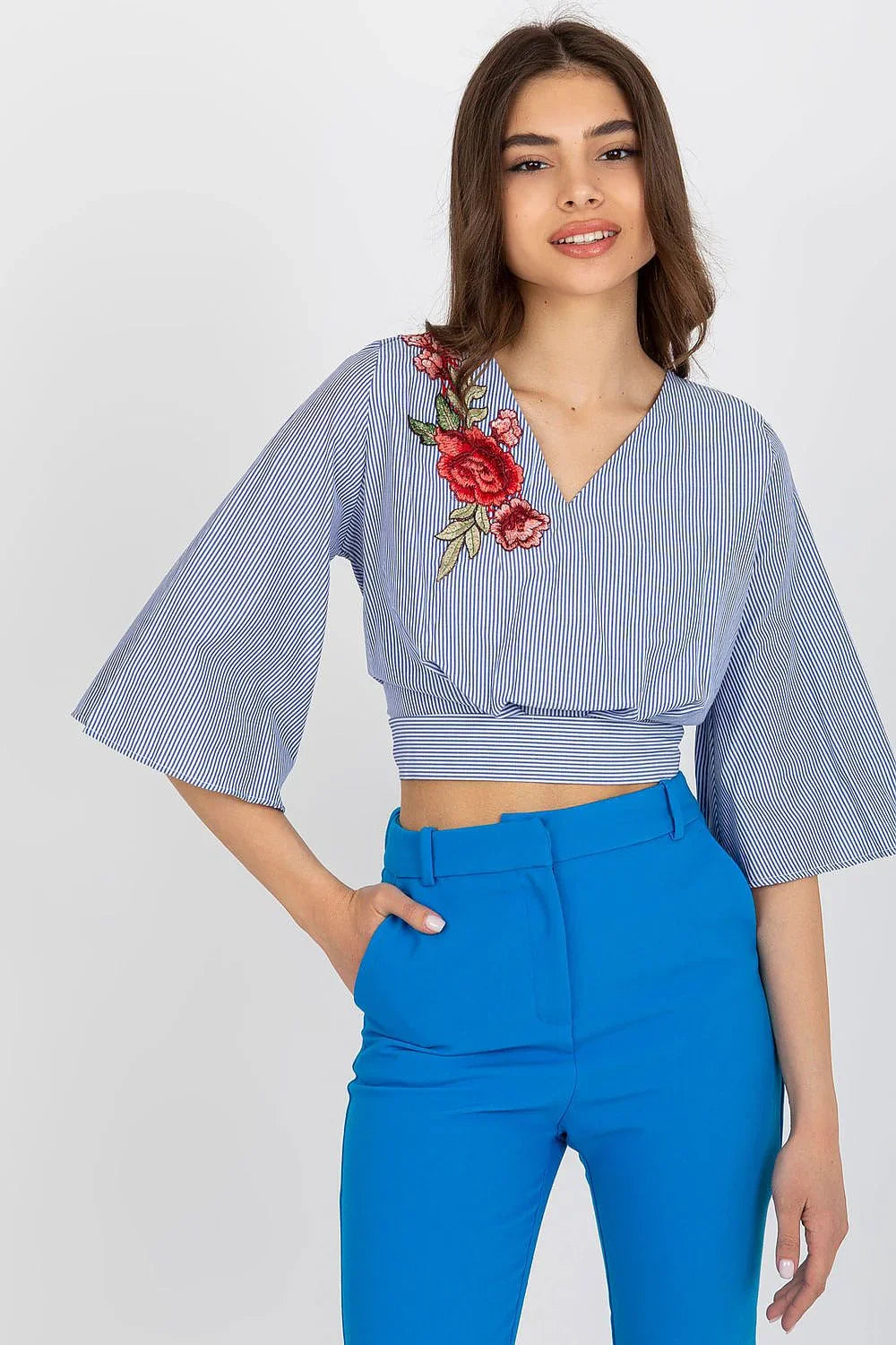 Blouse model 216204 Lakerta
