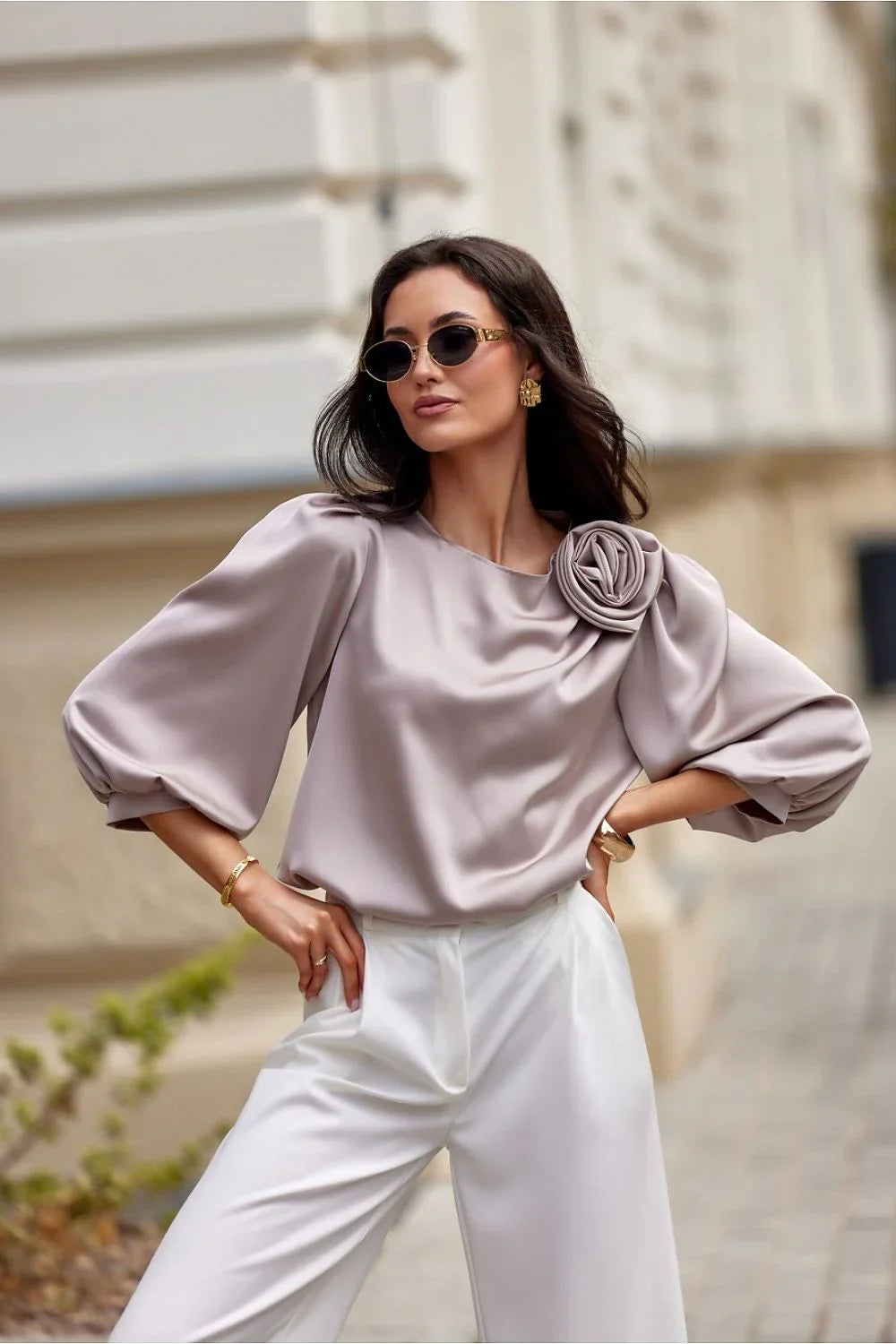 Women Blouse – Lightweight – Long Sleeve Beige