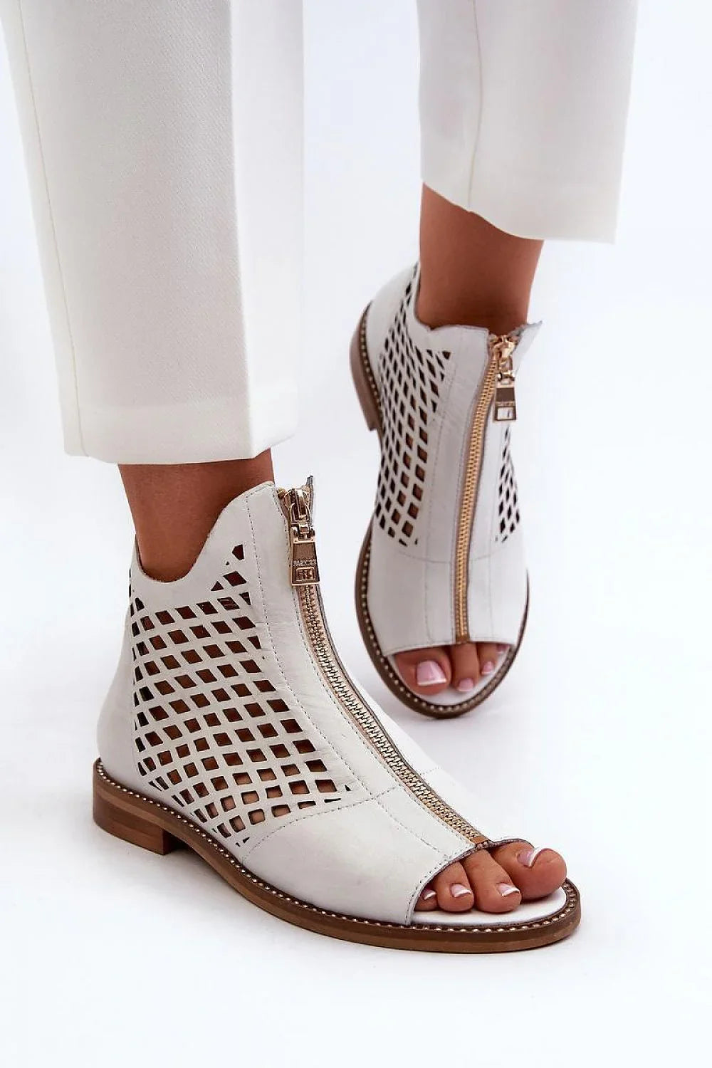 Women Caged Zip Back Flat Sandals