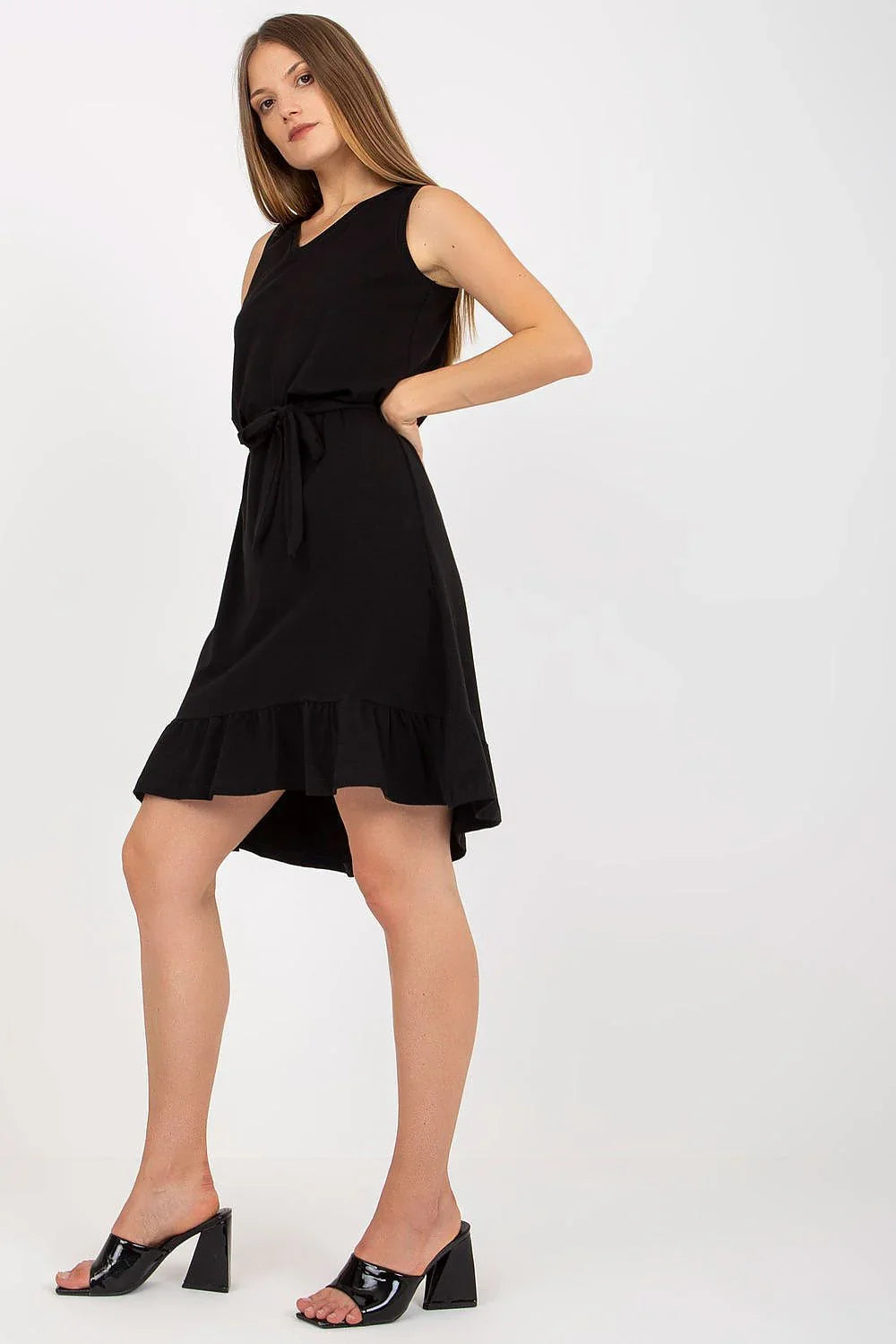 Women's Knee-Length Day Dress - Regular Fit With Sleeveless