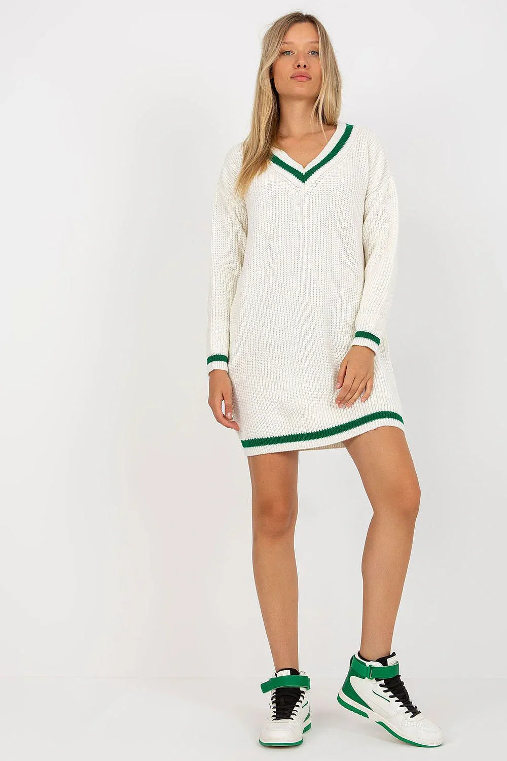 Women's Mini Day Dress – Relaxed With Long Sleeves