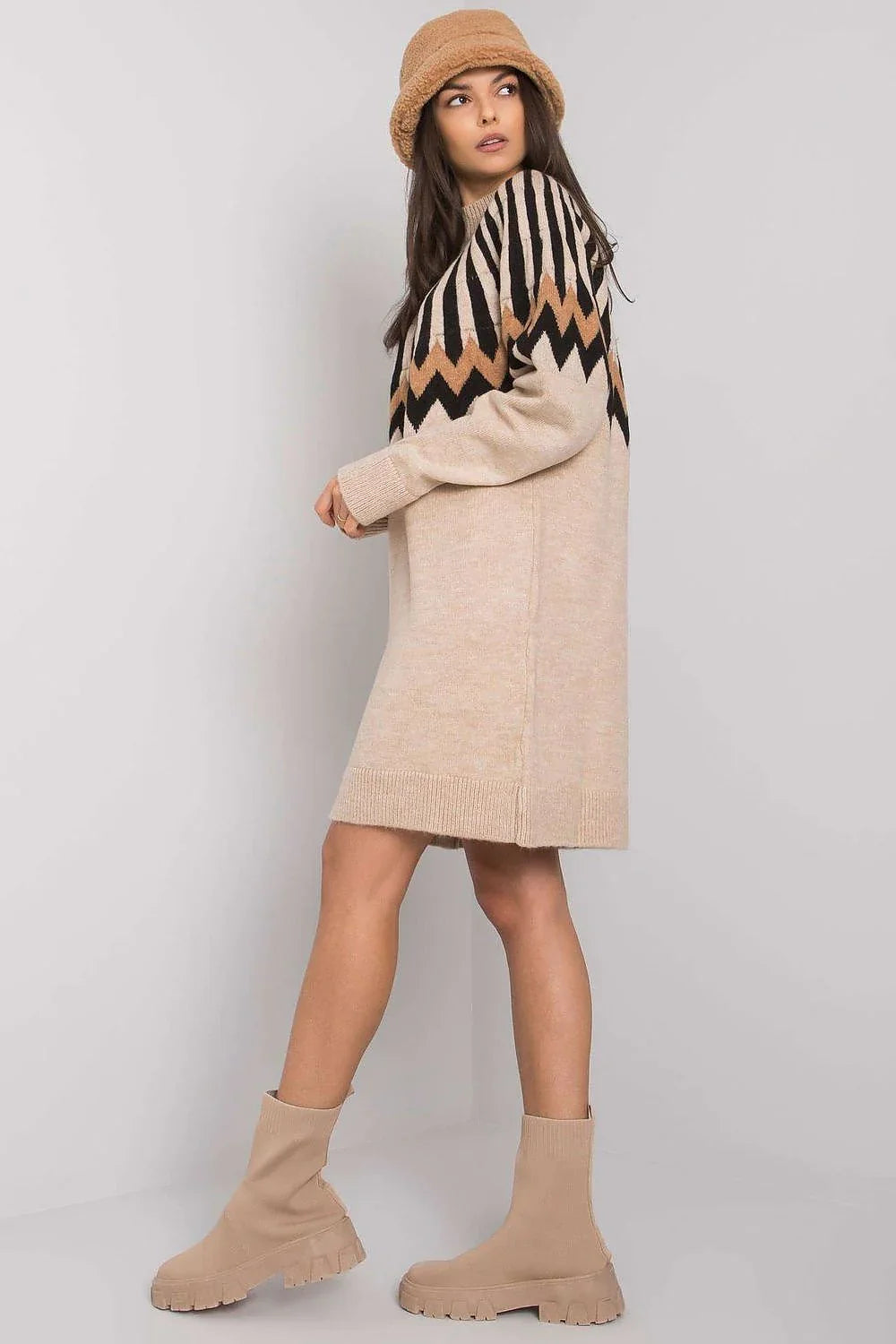 Women's Mini Day Dress – Relaxed With Long Sleeves