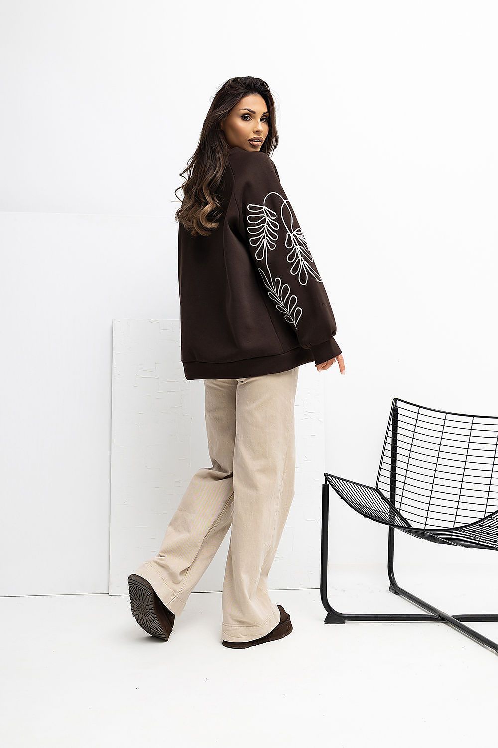 Women's Sweatshirt - Crew-neck With Oversized Fit