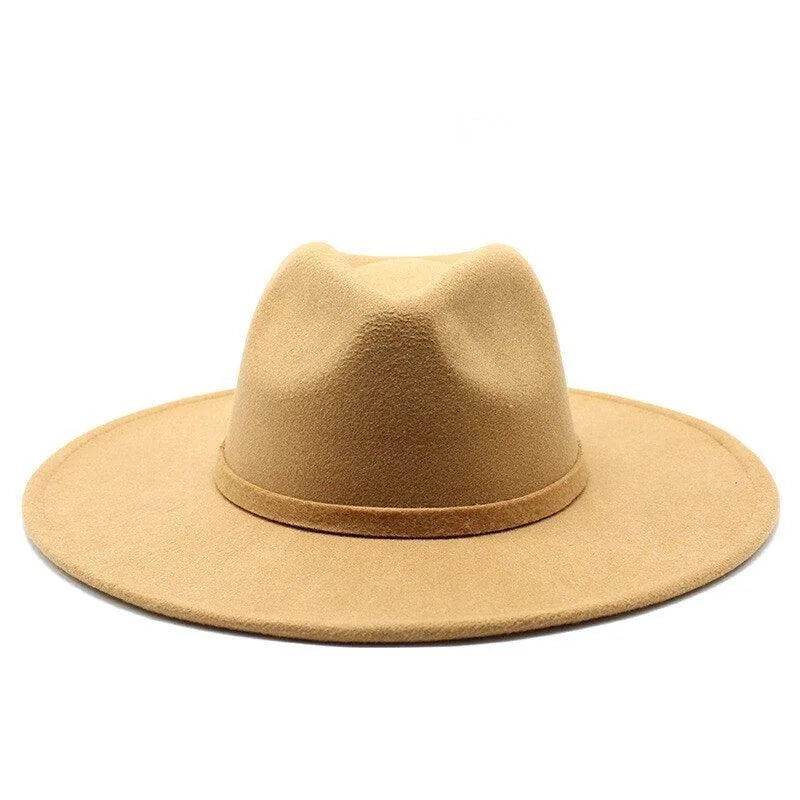 Tan British style fedora hat with wide brim, luxury accessory from GUOCALI Paris