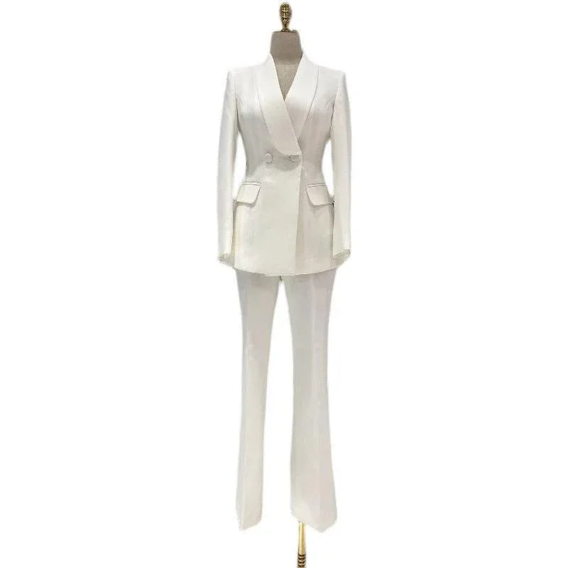 Chic Women's Pant Suit - Solid Single-Breasted