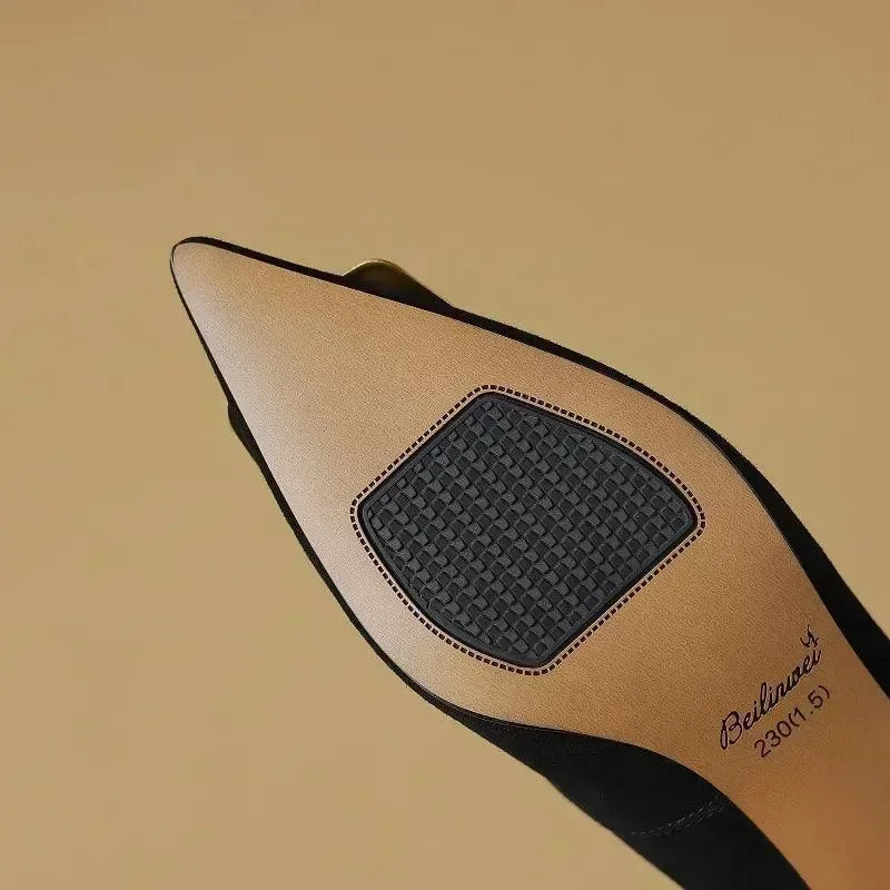 Elegant Leather Low Heel Women Pumps