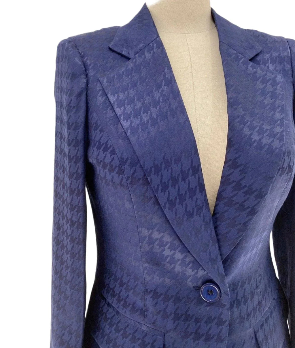 Elegant Women's Pant Suit - Plaid Button