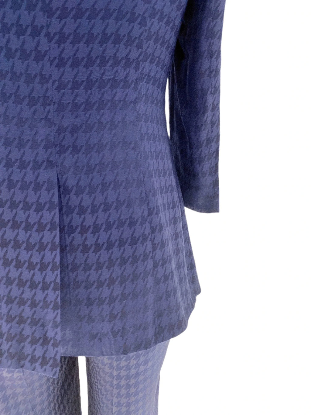 Elegant Women's Pant Suit - Plaid Button