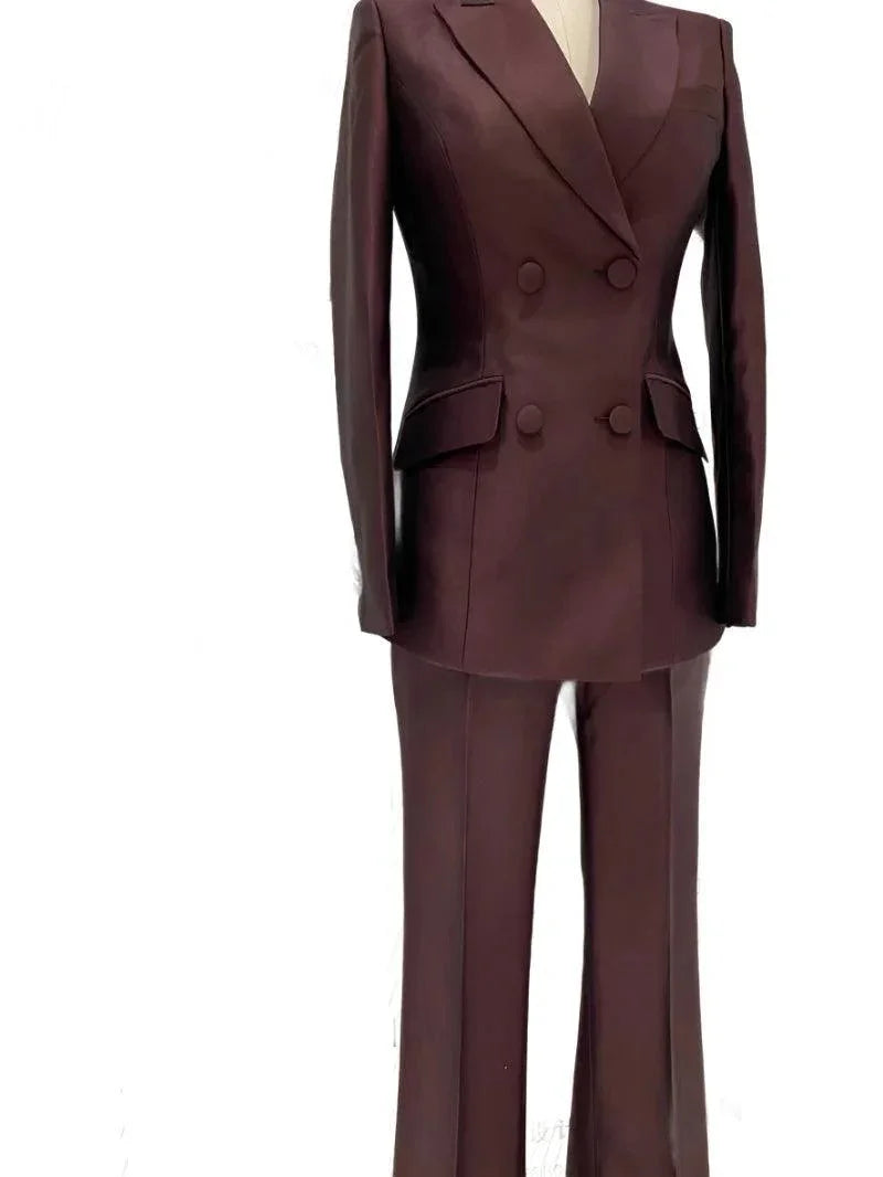 Elegant Women's Pant Suit - Solid Double-Breasted