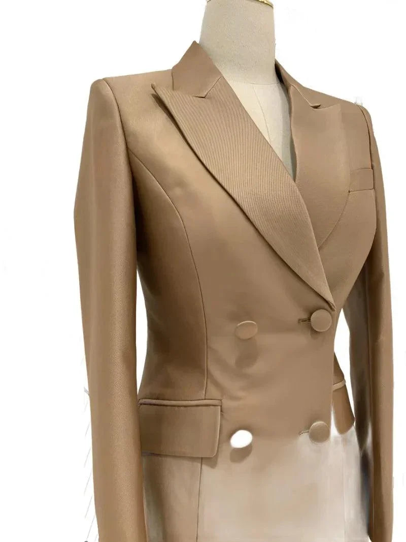 Elegant Women's Pant Suit - Solid Double-Breasted