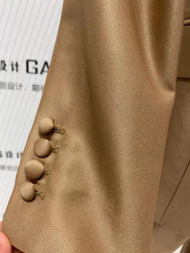 Elegant Women's Pant Suit - Solid Double-Breasted