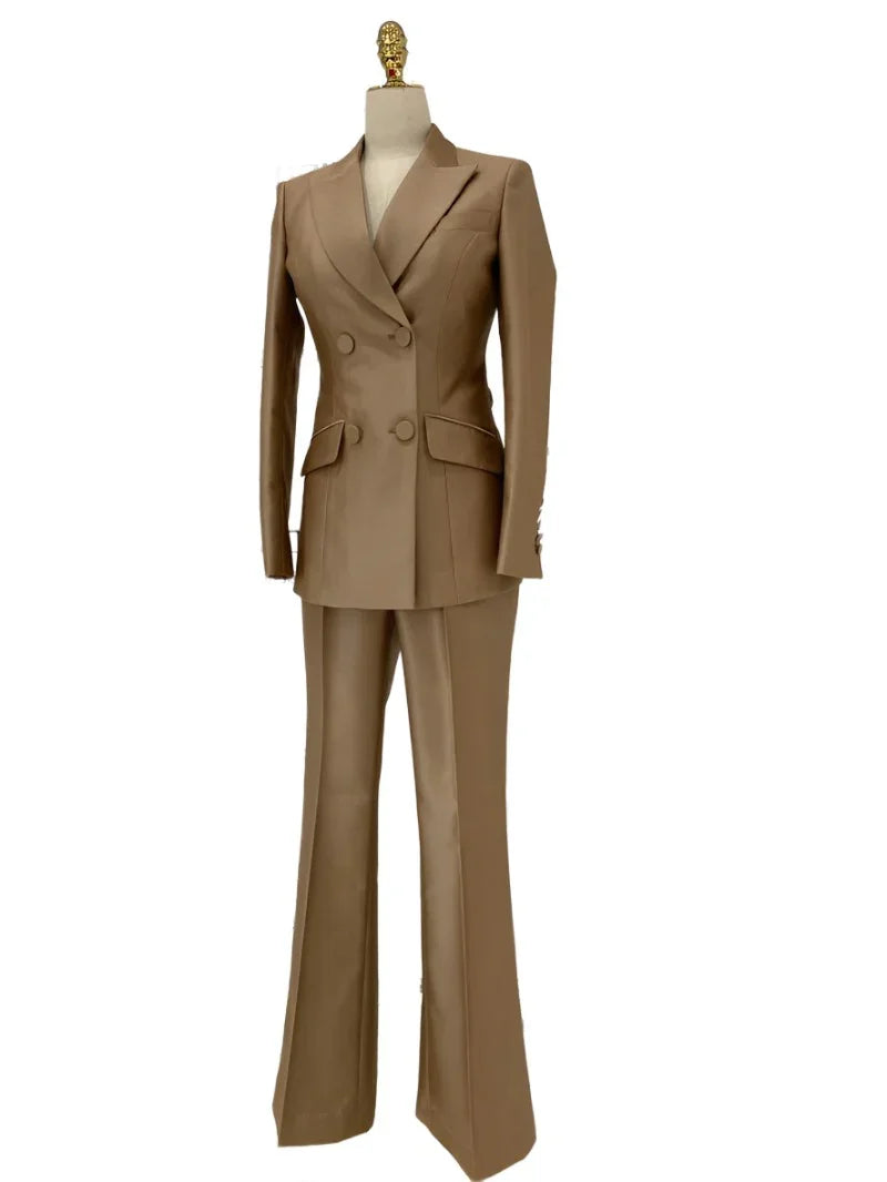 Elegant Women's Pant Suit - Solid Double-Breasted - Khaki