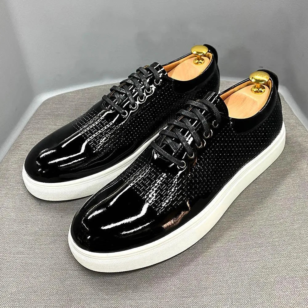 GUOCALI men’s black low-top formal sneakers with glossy finish and white soles on display