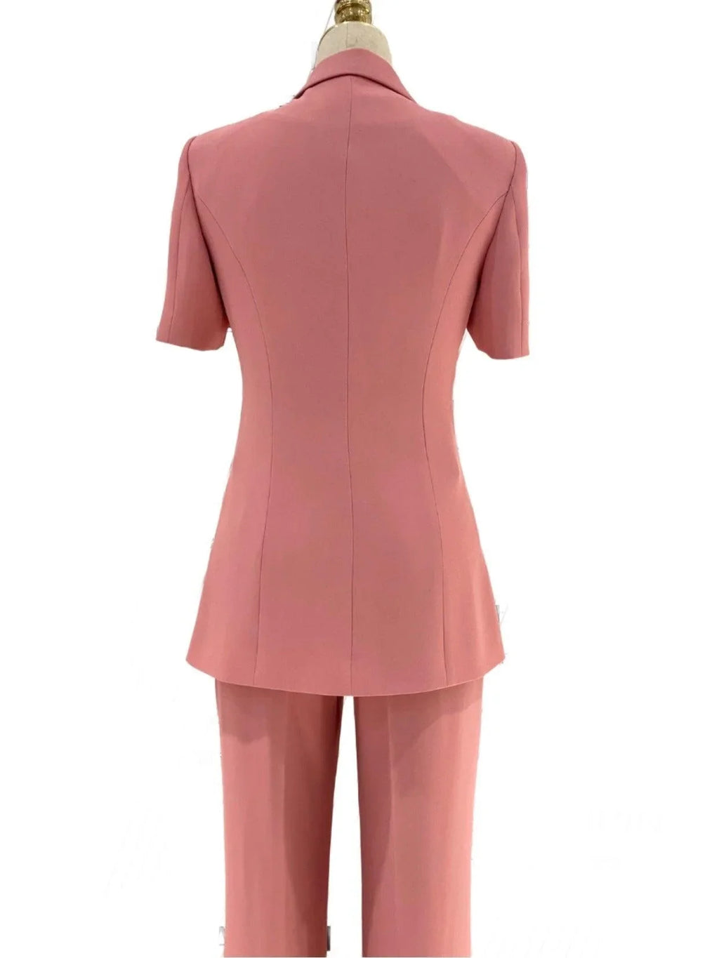 Chic Women's Pant Suit - Solid One-Button