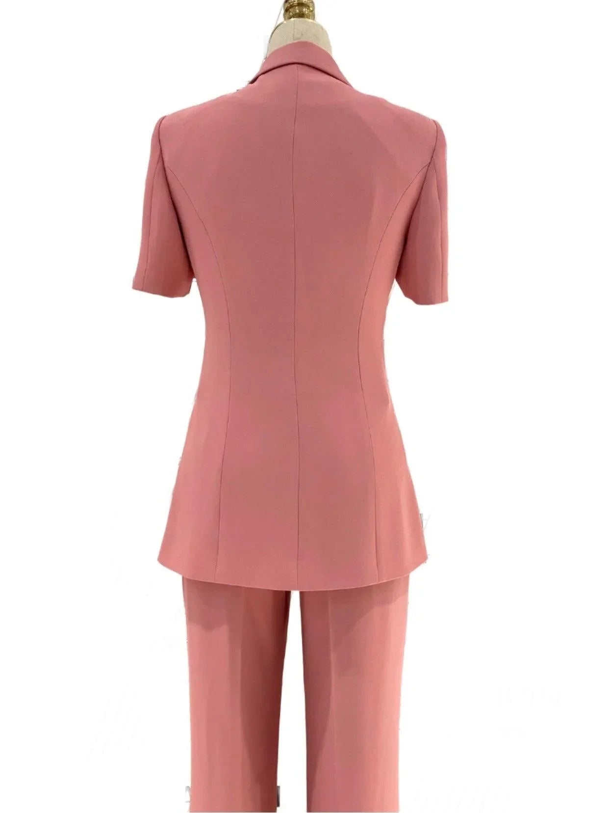 Chic Women's Pant Suit - Solid One-Button