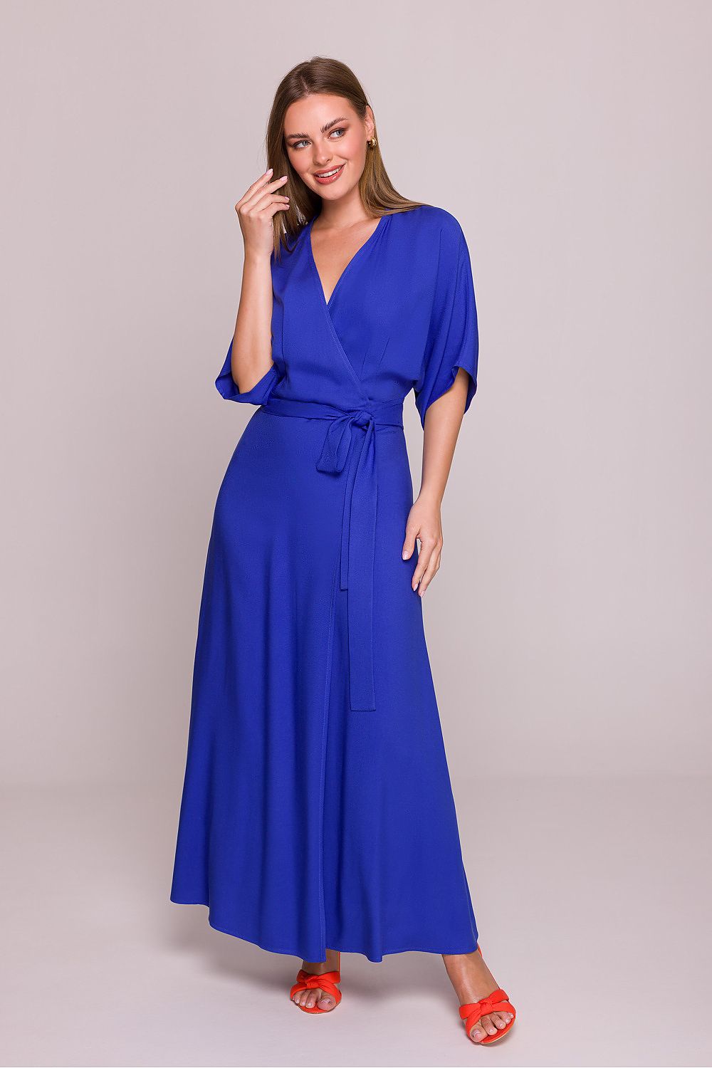 Satin Maxi Dress – V-Neck, Relaxed Cut, Tie Waist – Daydress | GUOCALI