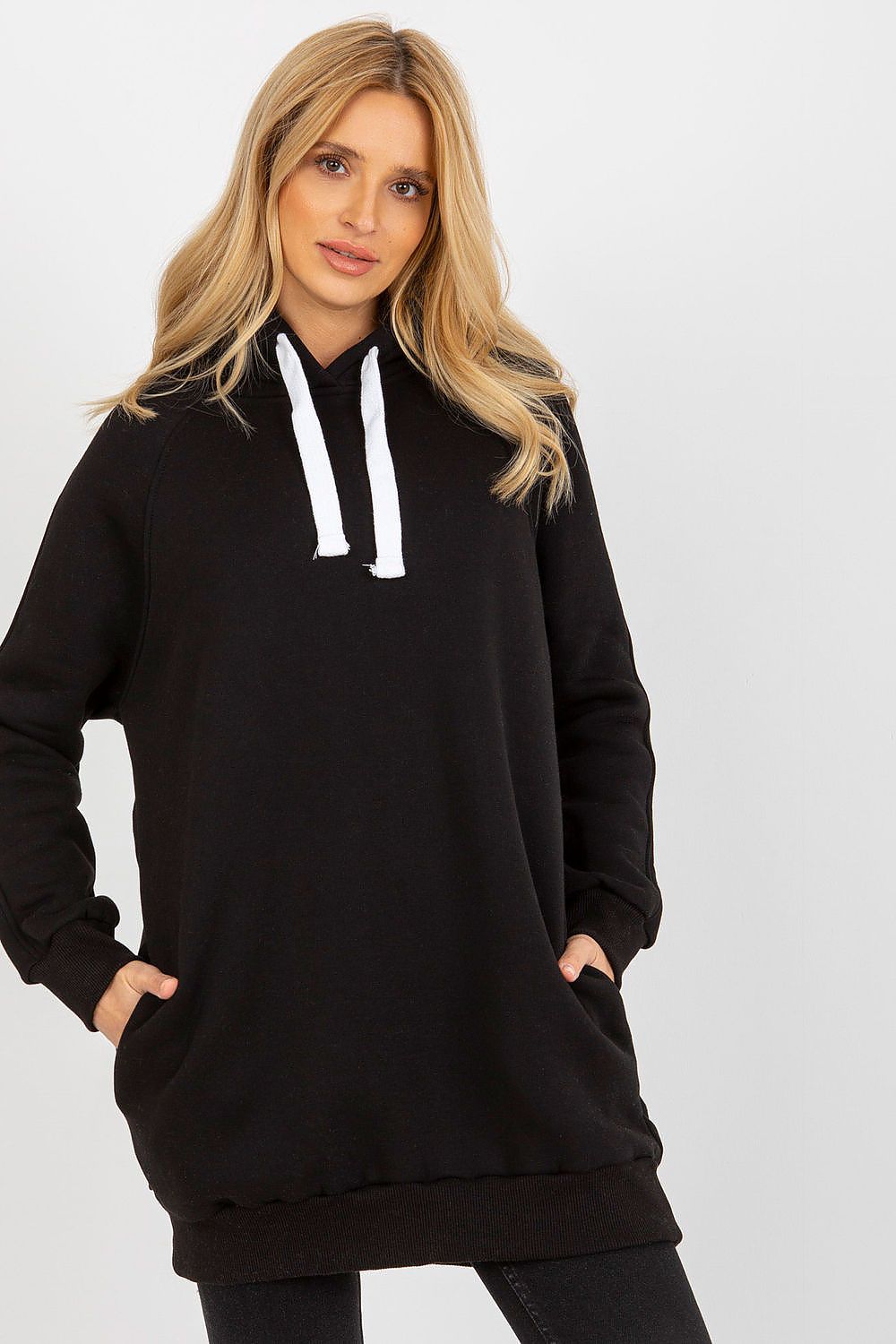 Women's hoodie black longline styled view