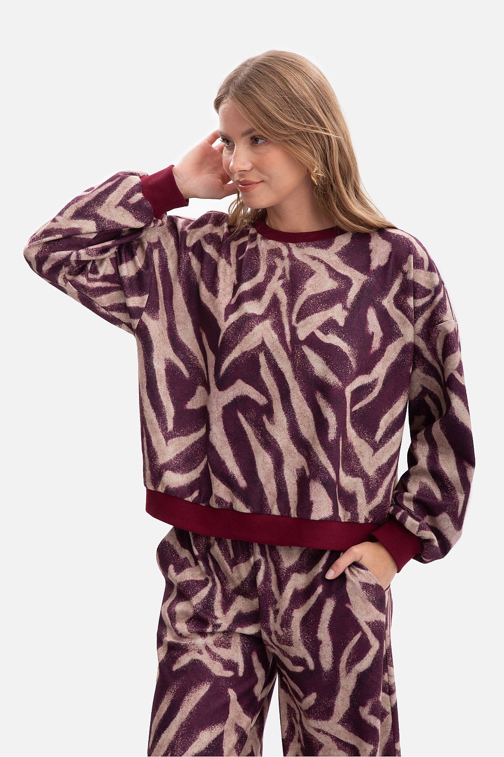 Women's sweatshirt multicolor animal print crew neck front view