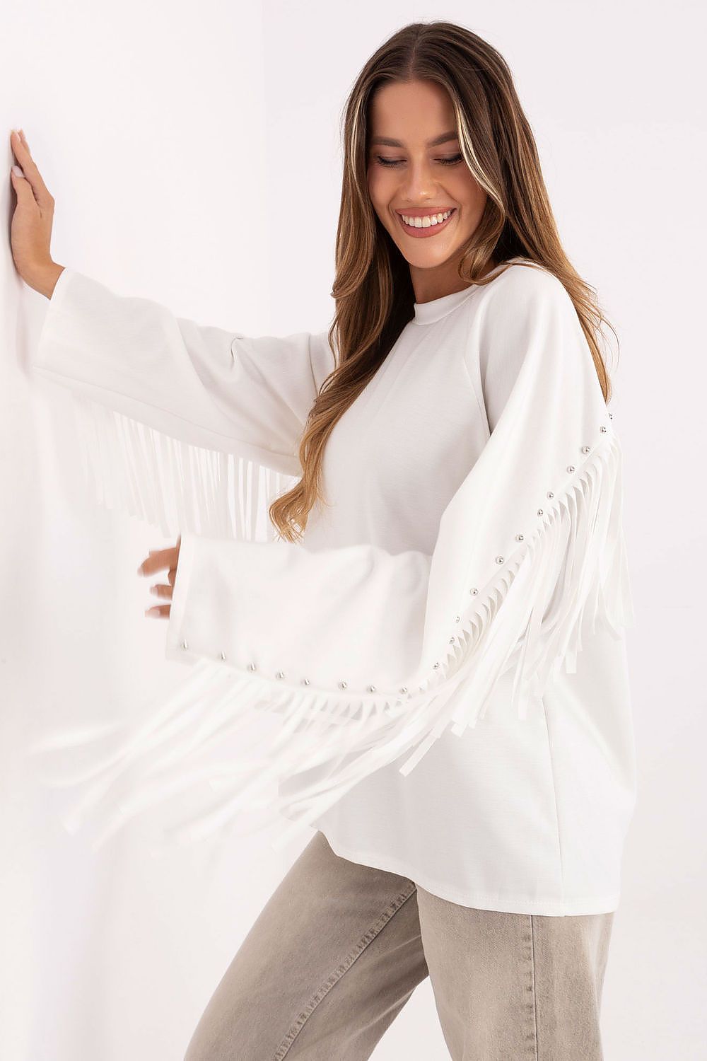 Women's sweatshirt white long sleeves alternate view