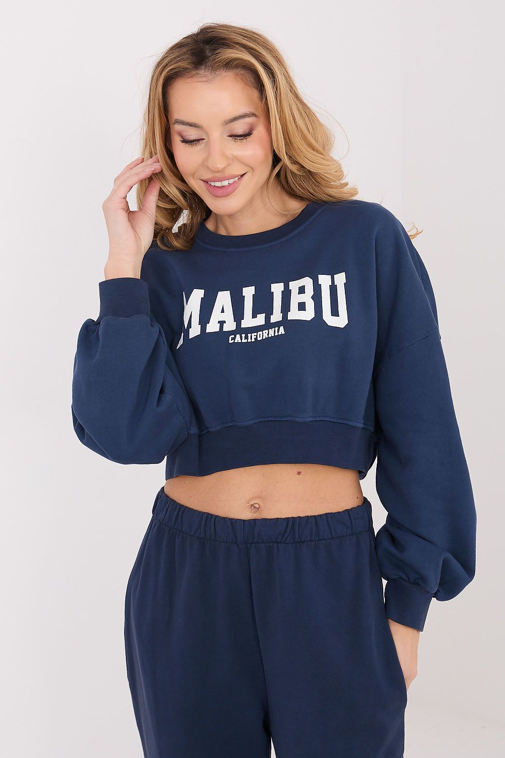 Women's sweatshirt navy cropped letter print front view