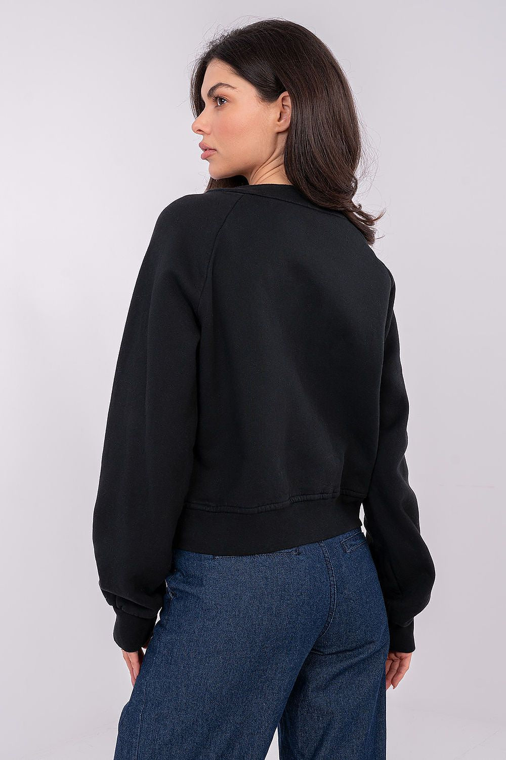 Women's sweatshirt black crew neck casual look