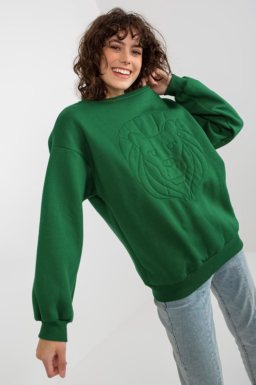 Women's sweatshirt green loose fit styled view