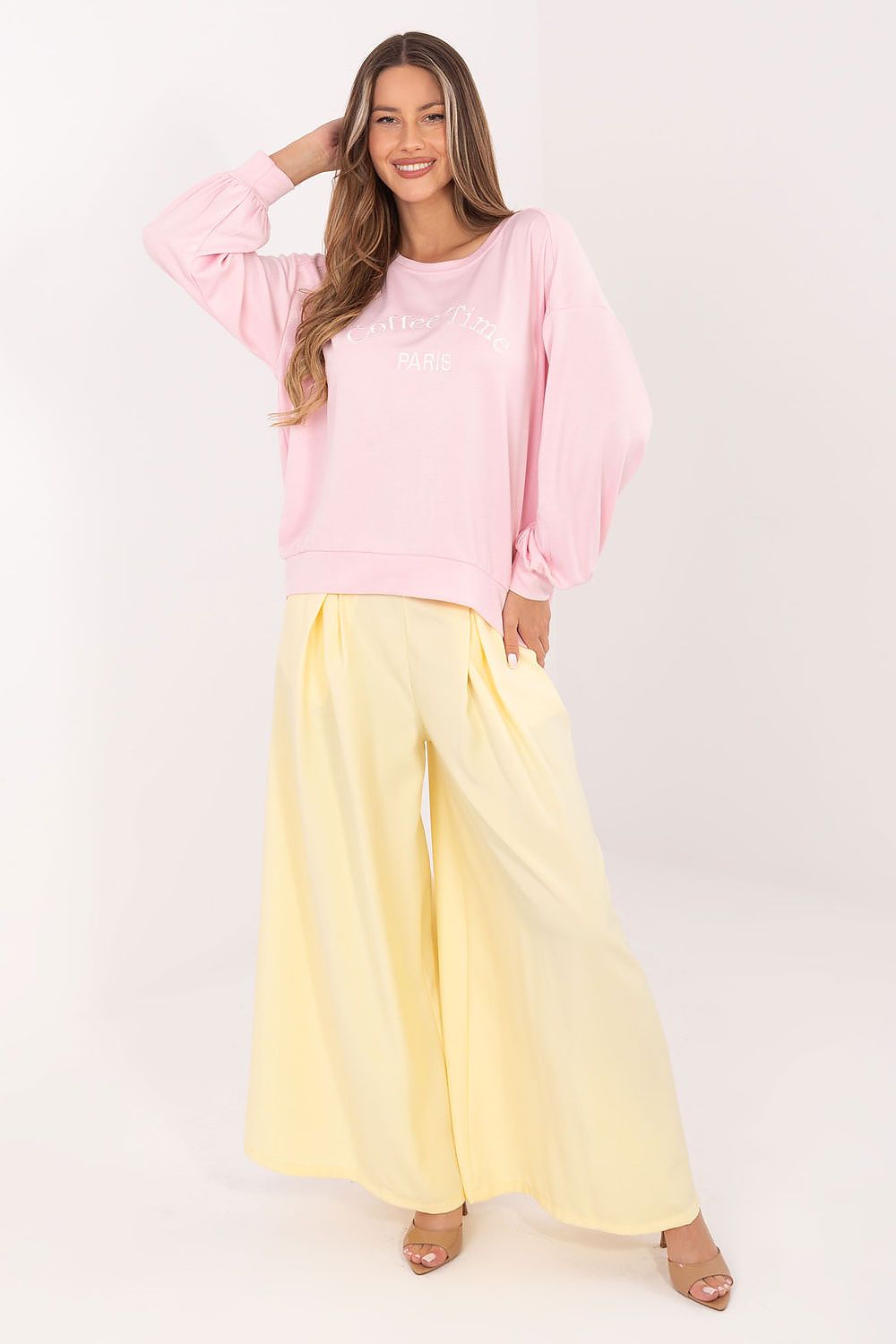 Women's sweatshirt pink round neck side view