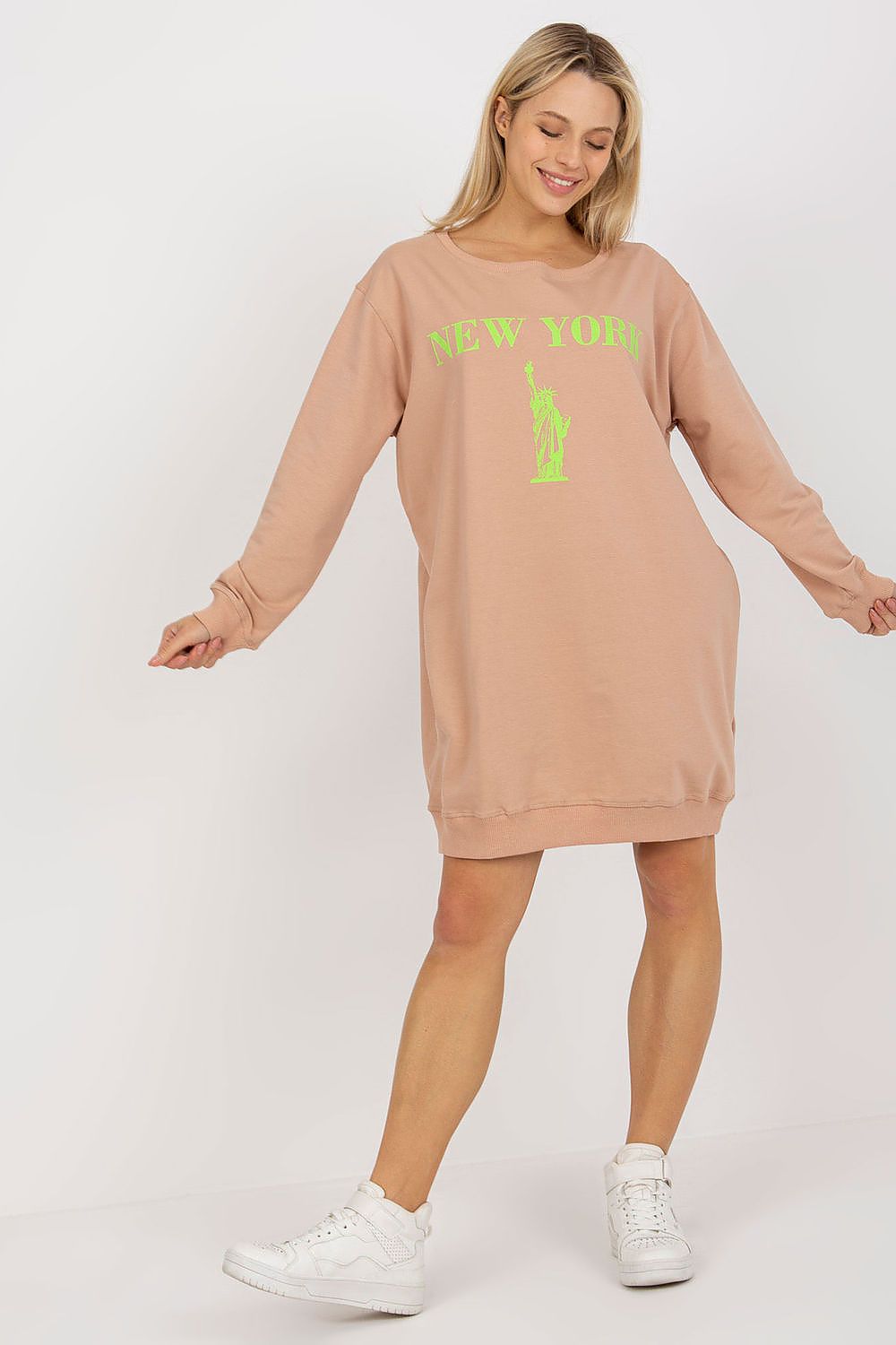 Women's sweatshirt beige oversized longline print front view