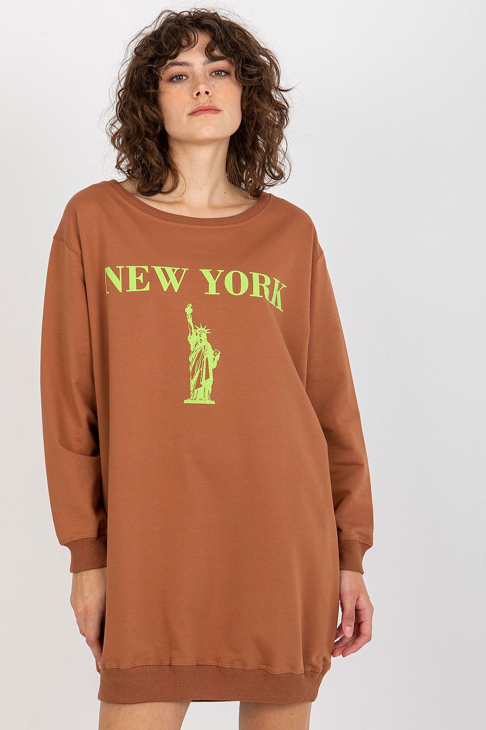 Women's sweatshirt green graphic print front view