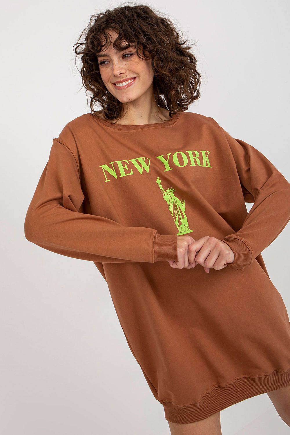 Women's sweatshirt green longline additional view