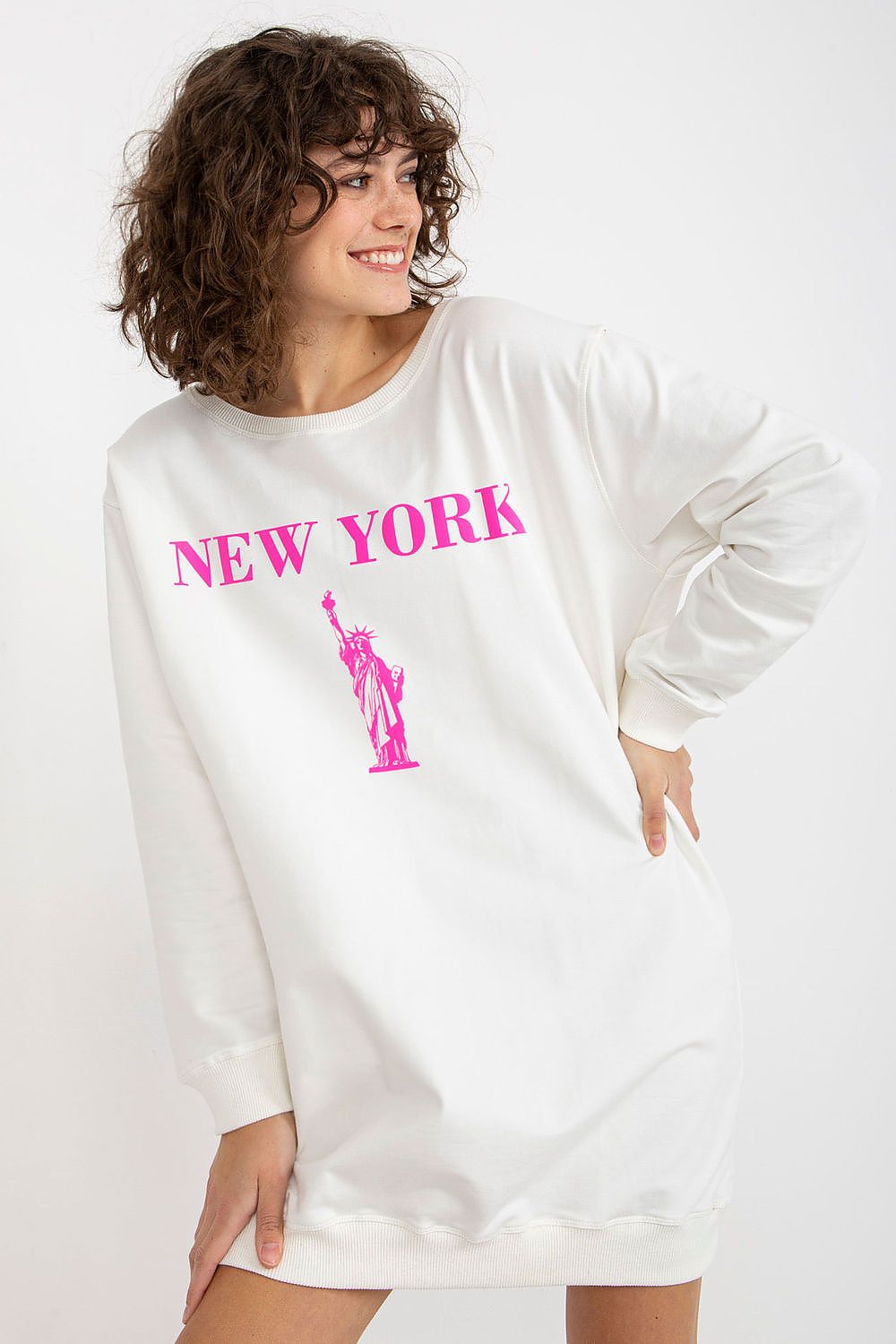 Women's sweatshirt pink oversized longline print front view