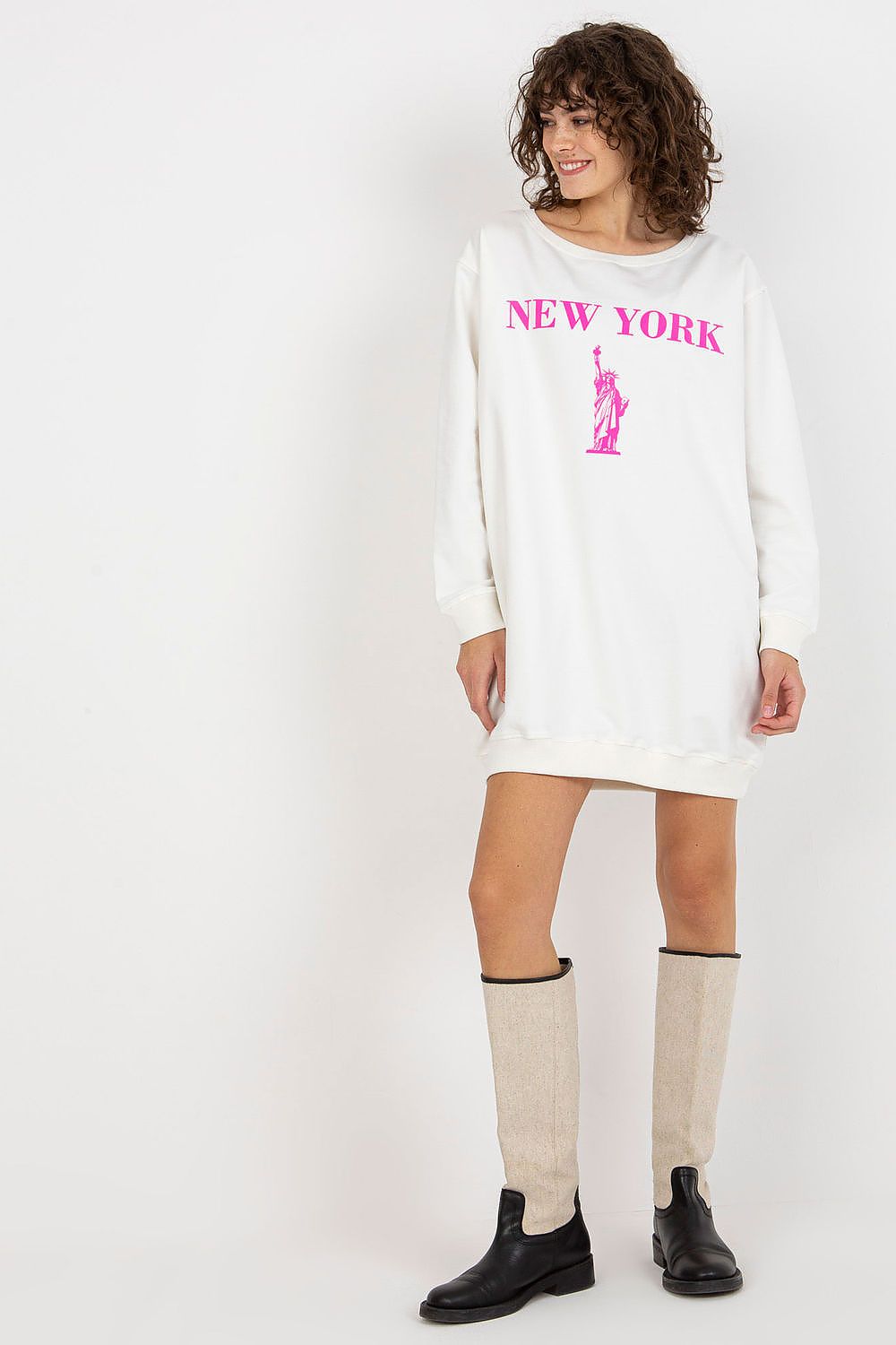 Women's sweatshirt pink crew neck alternate view
