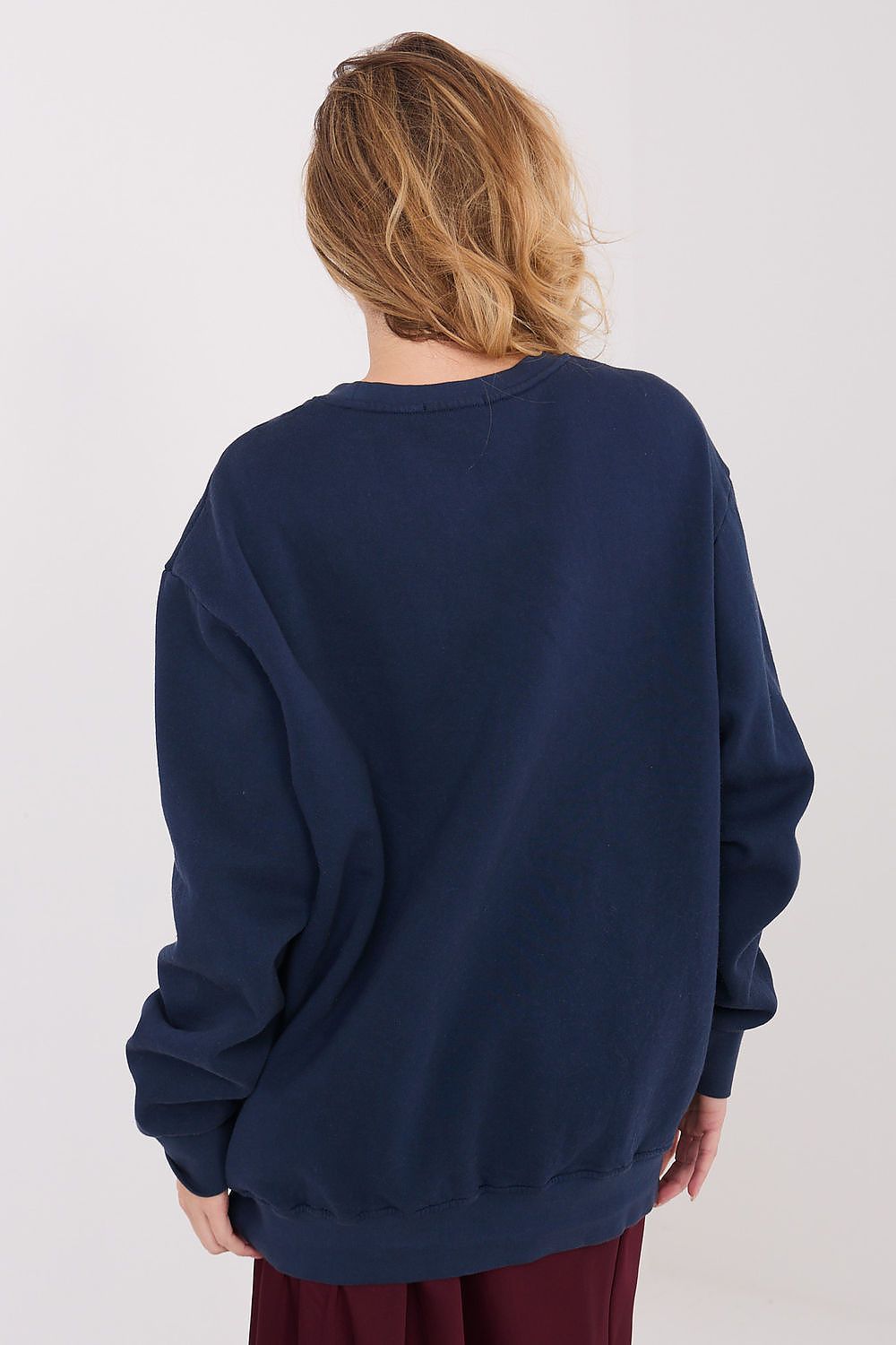 Women's sweatshirt navy casual look