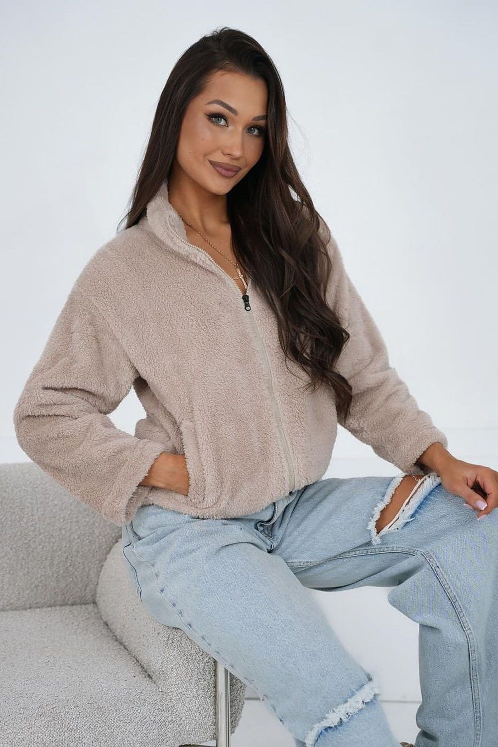 Women's sweatshirt beige teddy fleece full zip front view